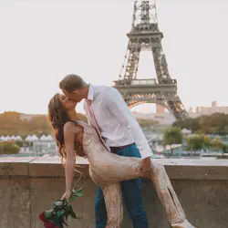 /img/2371-relaxing-honeymoon-destination.webp