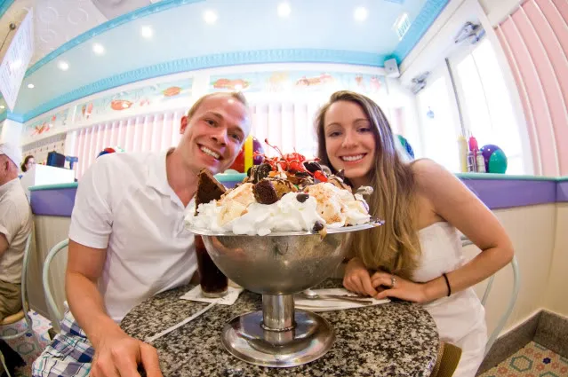 2375 disney world honeymoon suite couple