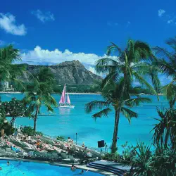 /img/2391-luxury-resorts.webp