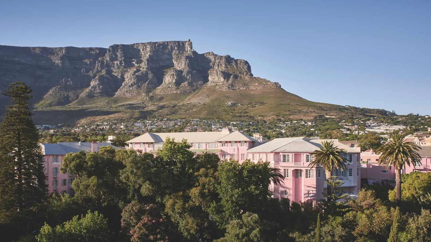 /img/2392-romantic-honeymoon-south-africa.webp
