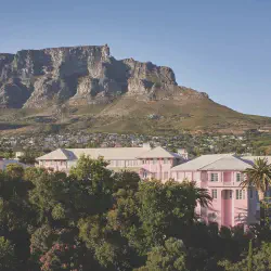 /img/2392-romantic-honeymoon-south-africa.webp