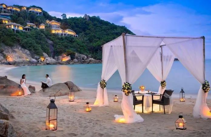 2435 private honeymoon resort image4