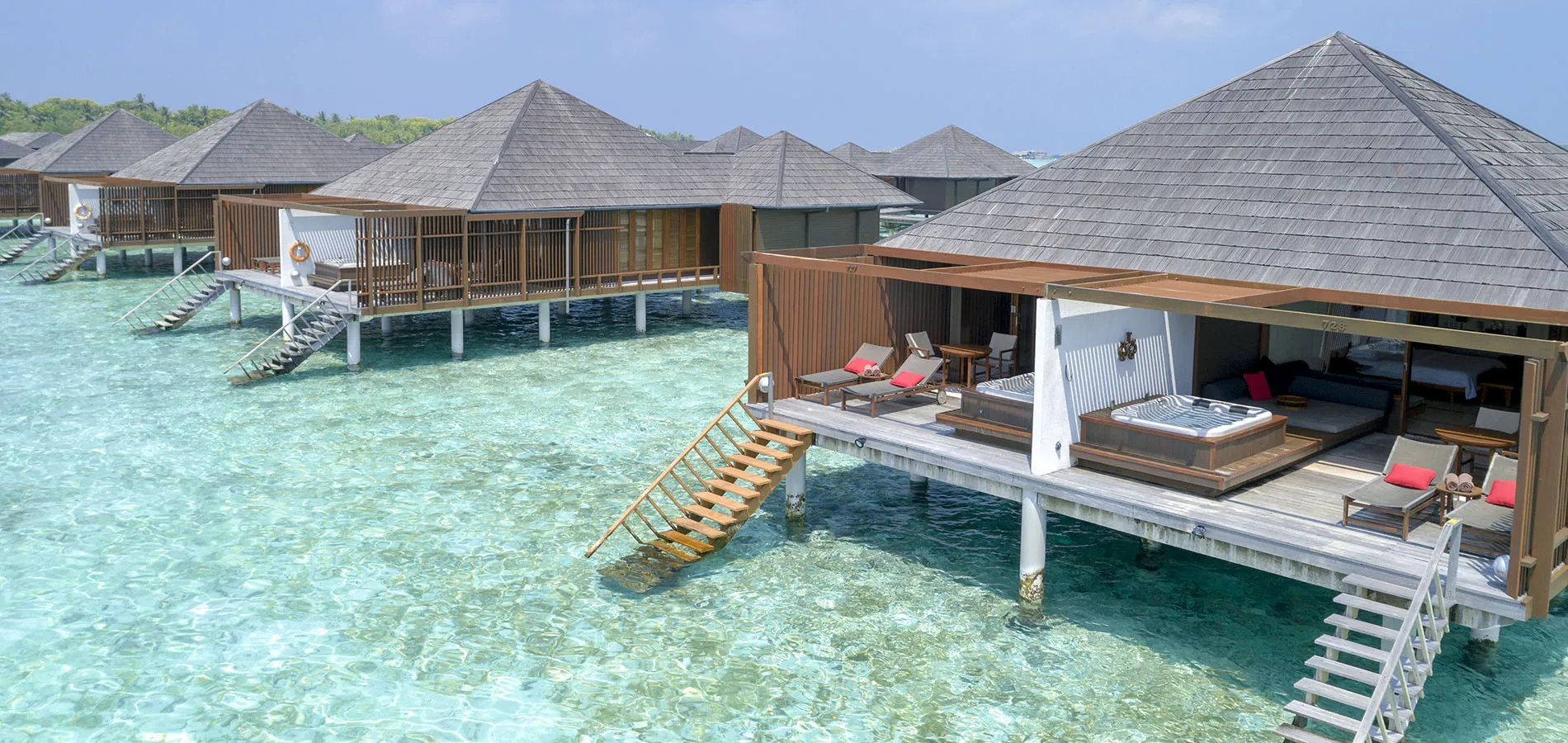 2435 private honeymoon resort image5