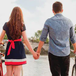 /img/2441-relationship-building.webp