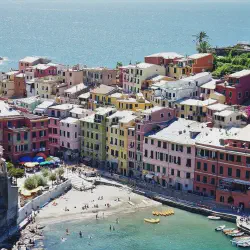 /img/2472-city-honeymoon-getaway.webp