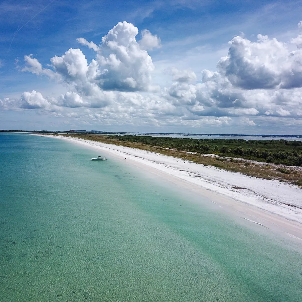 2485 honeymoon island weather rainy season