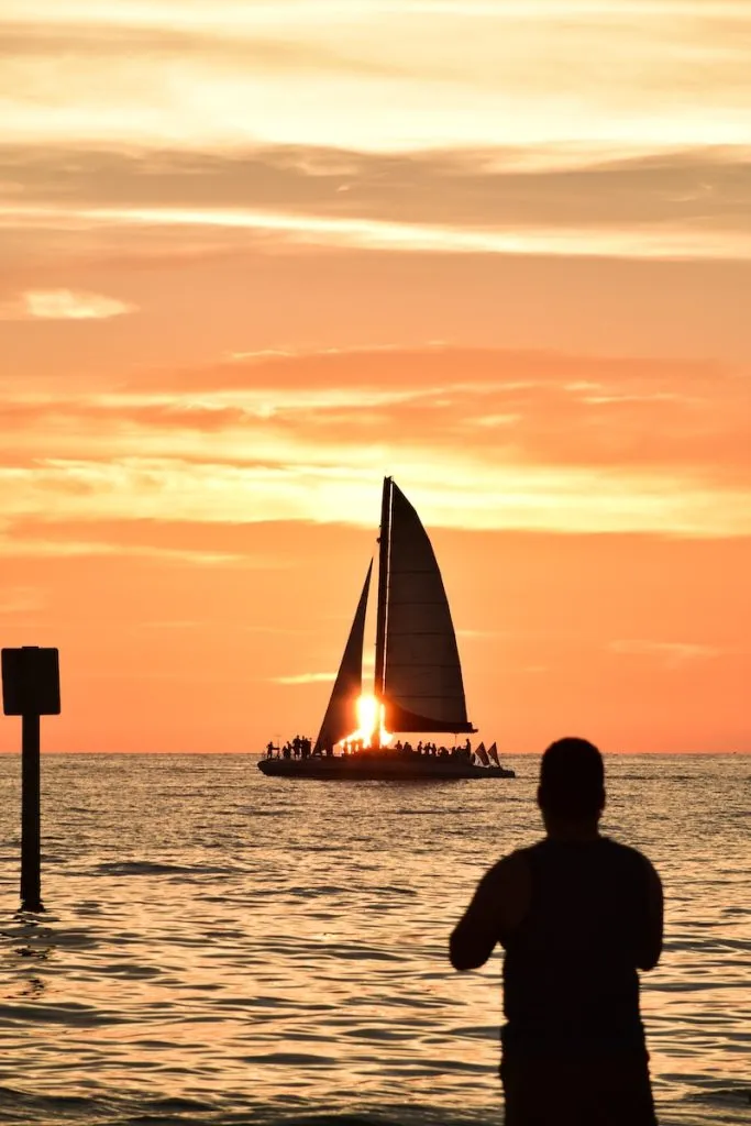 /img/2513-florida-sunset-honeymoon.webp