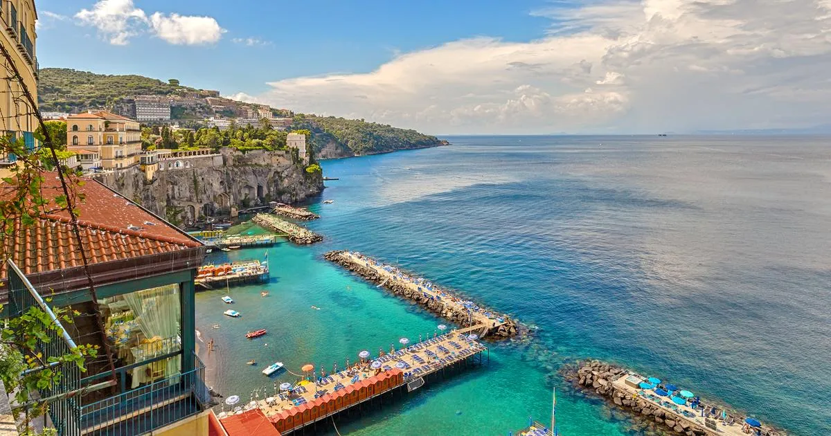 2522 sorrento honeymoon hotels capodimonte