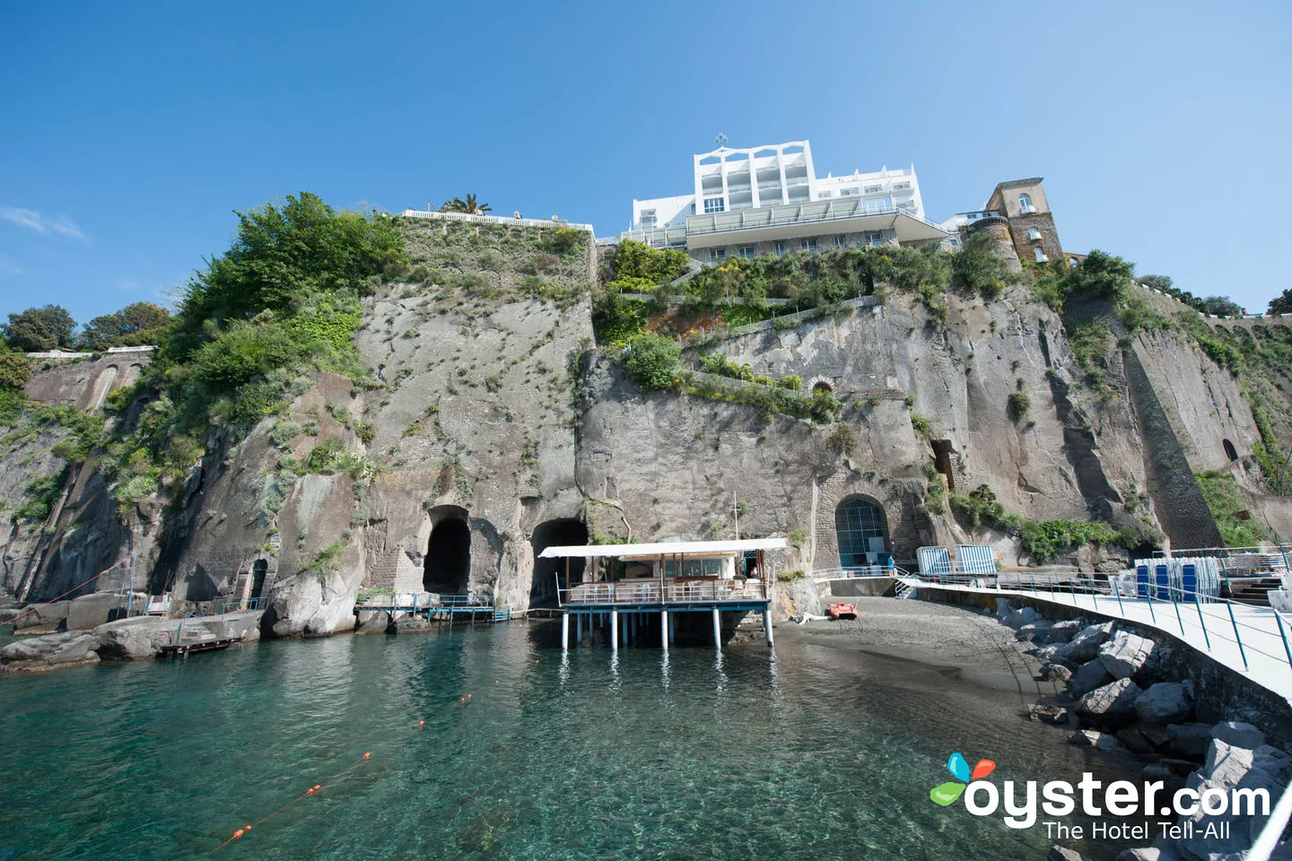 2522 sorrento honeymoon hotels view