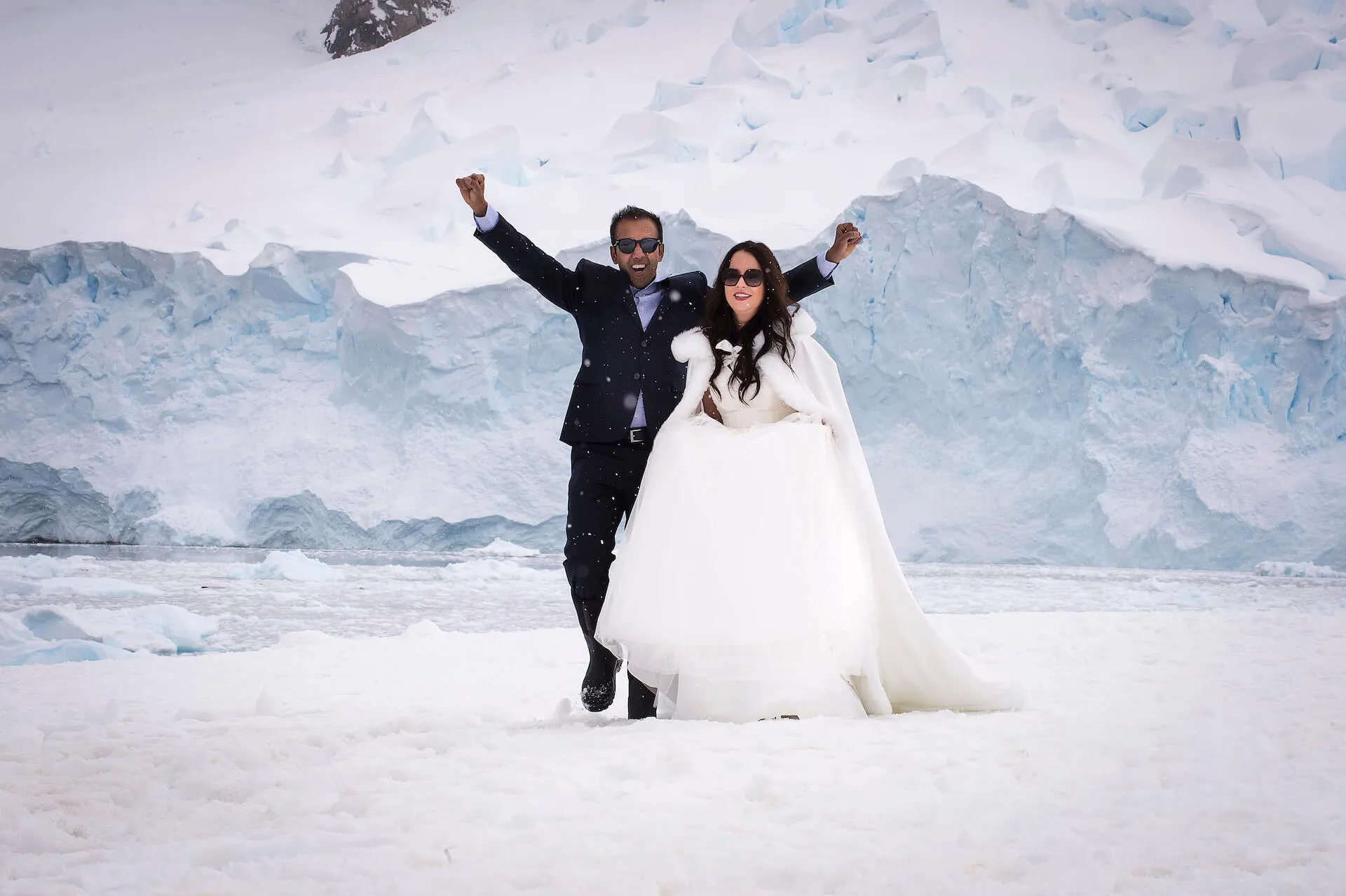 2527 antarctica honeymoon cruise