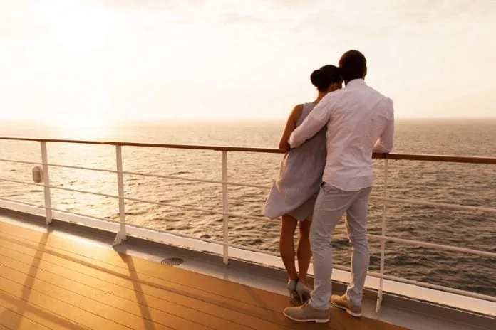 2532 romantic cruise honeymoon dinner