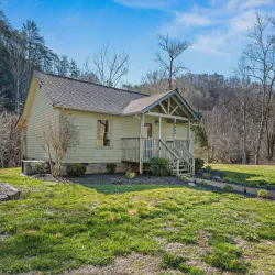 /img/2535-mountain-view-cabin.webp