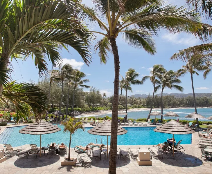 2555 resort pool