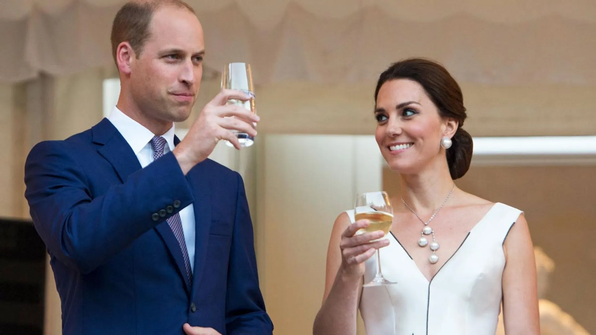 2571 private moment william kate
