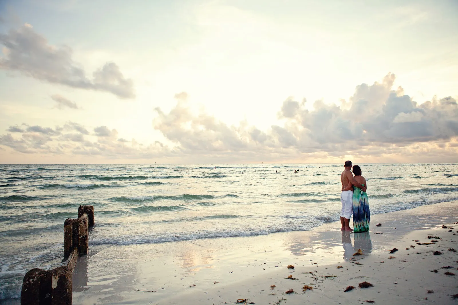 2599 romantic dinner beach