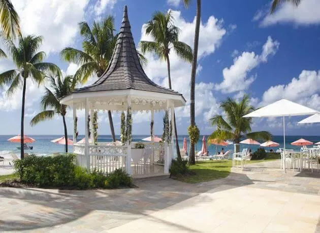 2601 sandals regency la toc